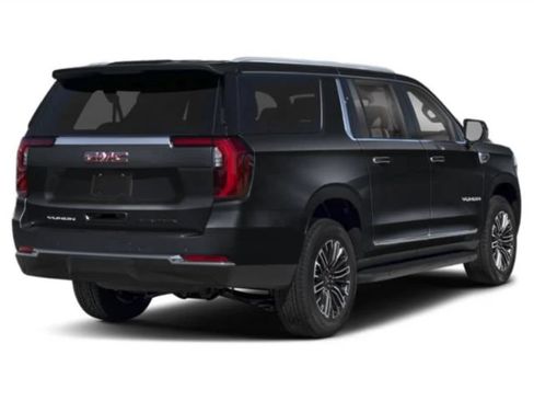 Used 2025 GMC Yukon Elevation w/ Elevation Premium Package AWD/4WD image 2