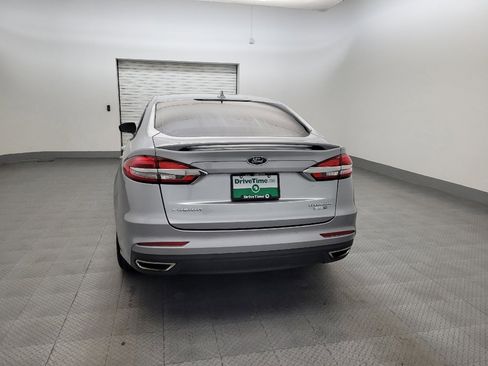 Used 2020 Ford Fusion Titanium AWD/4WD image 6
