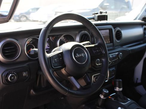 Used 2023 Jeep Wrangler Sport AWD/4WD image 26