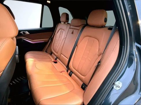 Used 2022 BMW X5 xDrive40i w/ Premium Package image 23