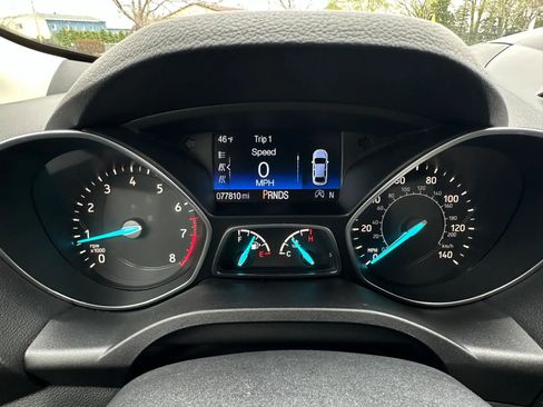 Used 2018 Ford Escape SEL image 17