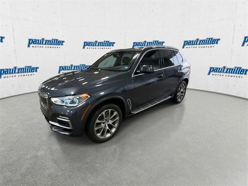 Used 2019 BMW X5 xDrive50i w/ Executive Package image 5