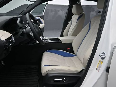 Certified 2025 Acura ADX A-Spec FWD image 12