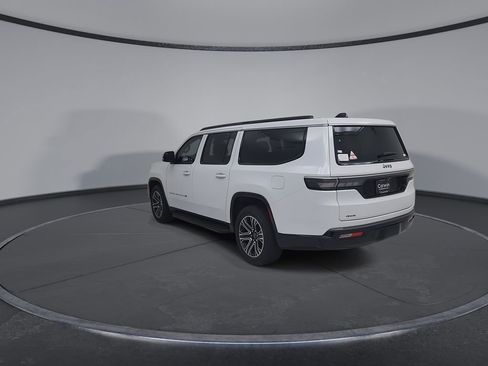 New 2026 Jeep Grand Wagoneer L 4WD image 11