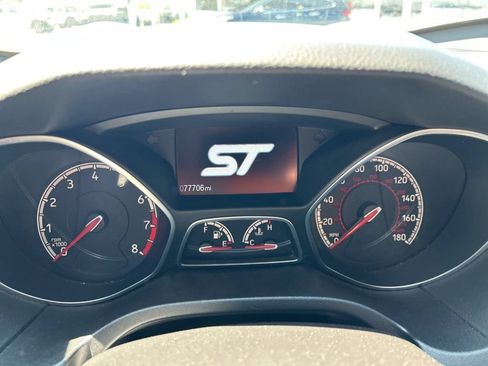 Used 2018 Ford Focus ST FWD image 25