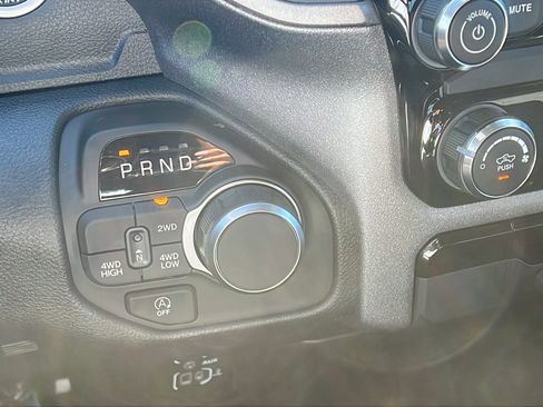 New 2026 RAM 1500 Express image 26