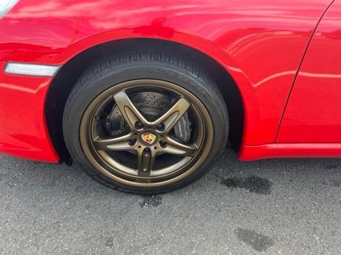 Used 2011 Porsche Boxster RWD image 18