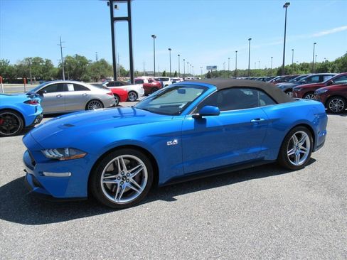 Used 2020 Ford Mustang GT Premium w/ GT Performance Package RWD image 4