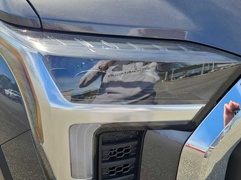 New 2026 Toyota Tundra SR5 image 14