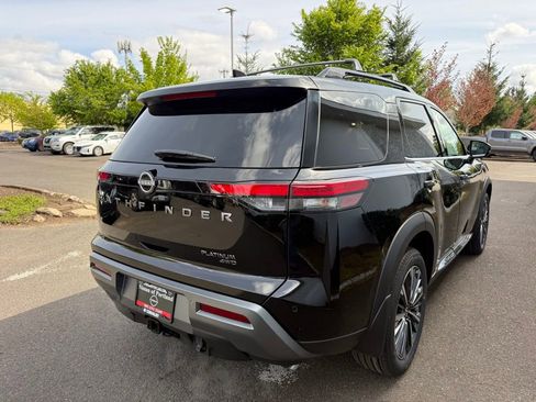 New 2026 Nissan Pathfinder Platinum w/ Cargo Package AWD/4WD image 7