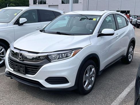 Used 2020 Honda HR-V LX image 3