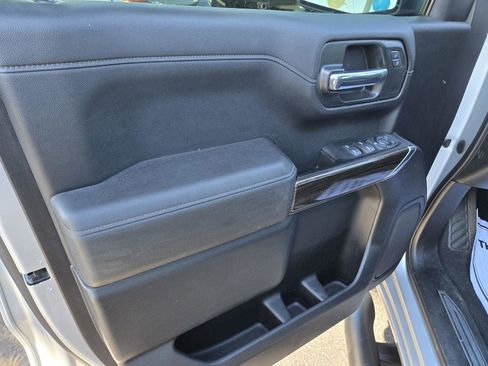 Used 2021 Chevrolet Silverado 1500 LT Trail Boss w/ Bed Protection Package image 32