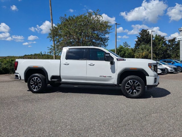 Used 2023 GMC Sierra 2500 AT4 AWD/4WD image 2