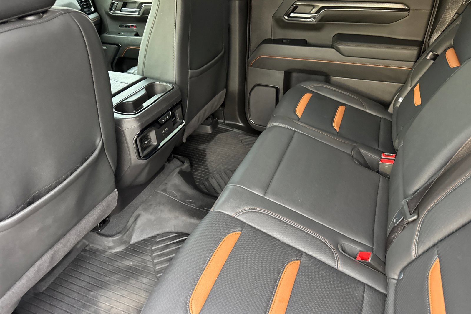 Used 2024 GMC Sierra 1500 AT4 w/ AT4 Premium Package AWD/4WD image 13