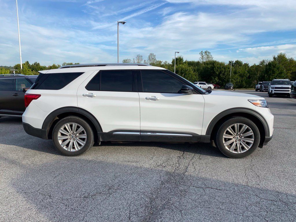 Used 2020 Ford Explorer Limited RWD image 8