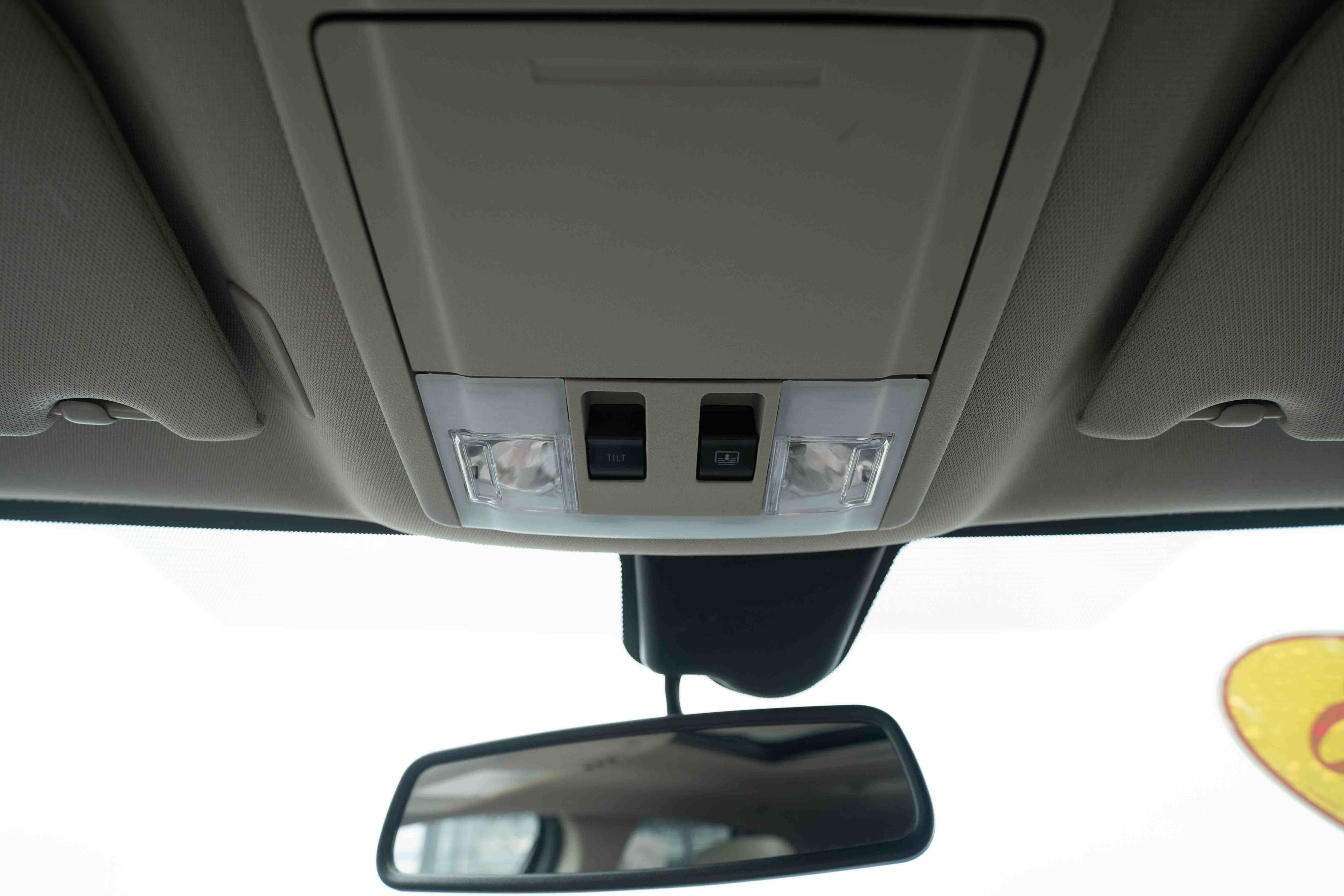 Used 2013 Ford Edge Limited FWD image 18