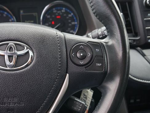 Used 2016 Toyota RAV4 XLE AWD/4WD image 22