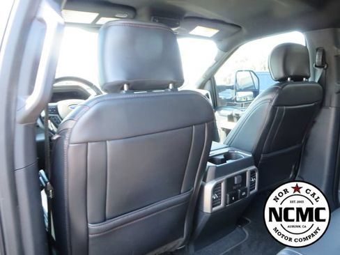 Used 2022 Ford F350 Platinum w/ FX4 Off-Road Package AWD/4WD image 56