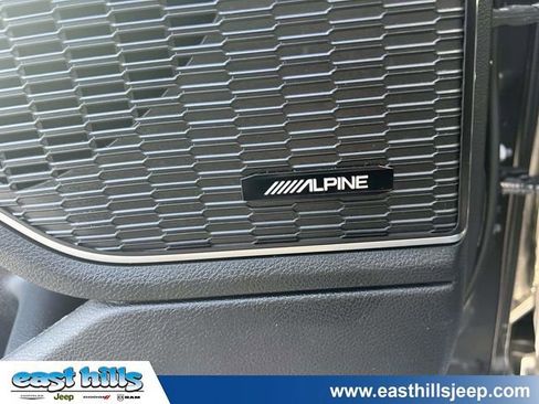Certified 2023 Jeep Grand Cherokee L Limited AWD/4WD image 23