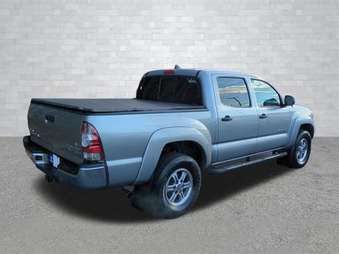 Used 2014 Toyota Tacoma PreRunner image 4