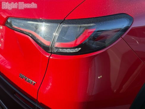 Certified 2025 Honda HR-V Sport image 8