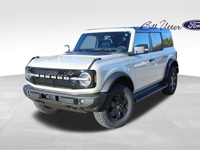 New 2025 Ford Bronco Outer Banks