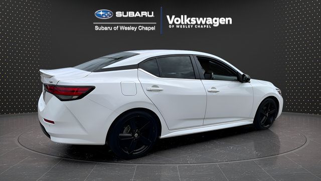 Used 2022 Nissan Sentra SR w/ Lighting Package FWD image 7