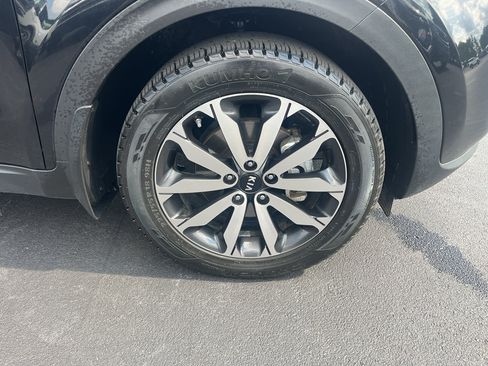 Used 2017 Kia Sportage EX AWD/4WD image 10