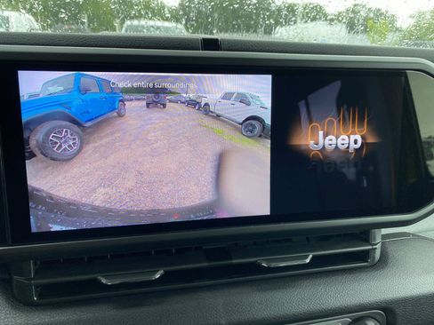 New 2026 Jeep Wrangler Unlimited Sport AWD/4WD image 10