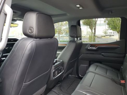 Used 2023 GMC Sierra 1500 Denali w/ Denali Reserve Package image 10