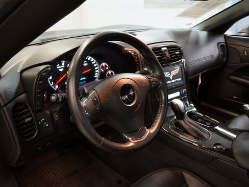 Used 2013 Chevrolet Corvette Grand Sport w/ 3LT Preferred Equipment Group image 3