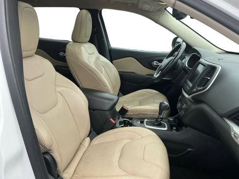 Used 2015 Jeep Cherokee Limited w/ Trailer Tow Group image 15