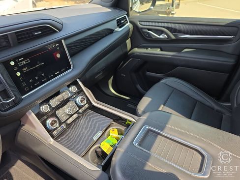 Used 2022 GMC Yukon Denali RWD image 19