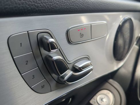 Certified 2021 Mercedes-Benz GLC 300 image 11