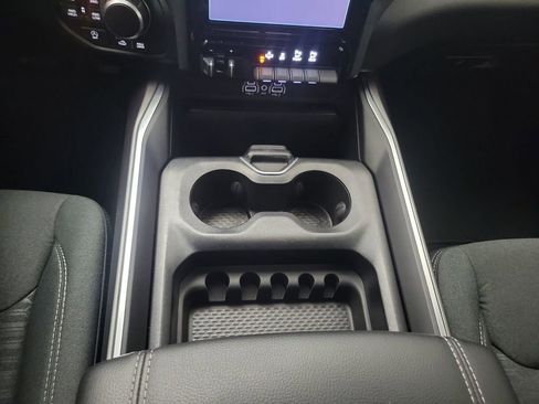 Used 2025 RAM 1500 Big Horn image 24