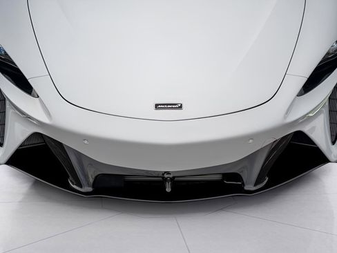 New 2026 McLaren Artura Spider image 27