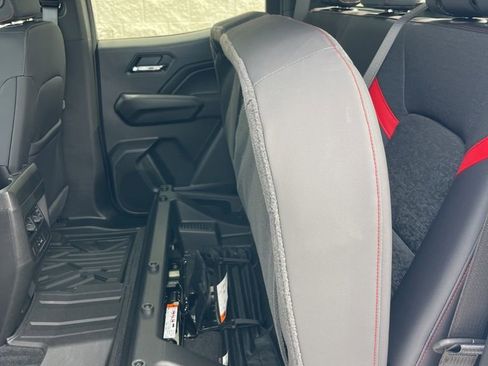 New 2026 Chevrolet Colorado Z71 image 24