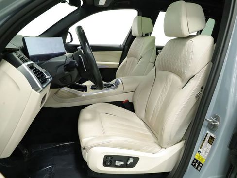 Used 2024 BMW X7 M60i w/ Executive Package AWD/4WD image 31