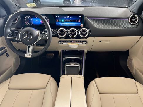 Certified 2026 Mercedes-Benz GLA 250 image 8