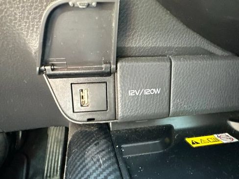 Used 2022 Toyota Camry XSE FWD image 36