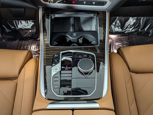Certified 2024 BMW X5 xDrive40i w/ Premium Package image 39