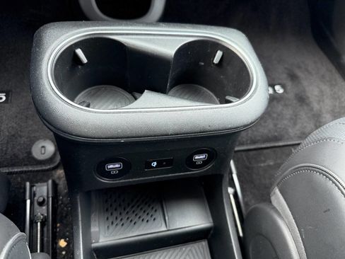 Used 2023 Hyundai Ioniq 5 Limited w/ Cargo Package image 33