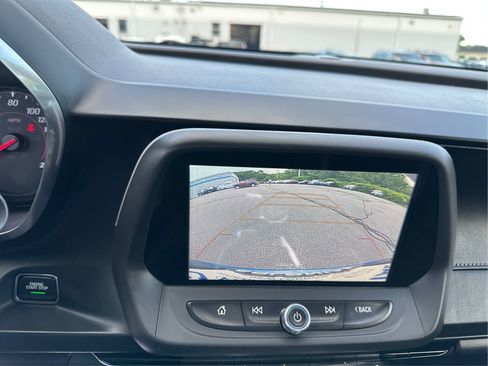 Used 2018 Chevrolet Camaro SS RWD image 15
