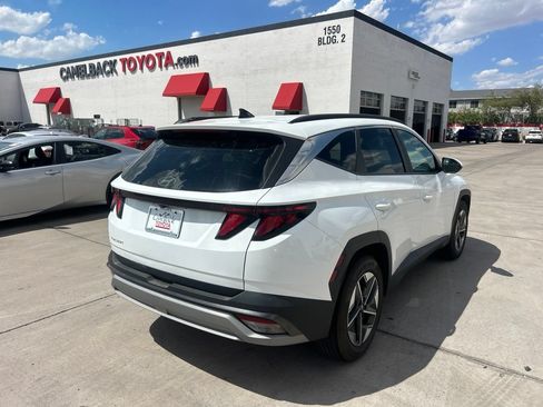 Used 2025 Hyundai Tucson SEL FWD image 4