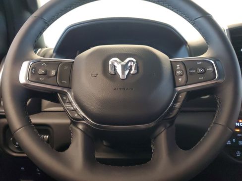 Used 2025 RAM 1500 Laramie AWD/4WD image 22