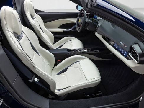 Used 2025 Ferrari 296 GTS image 72