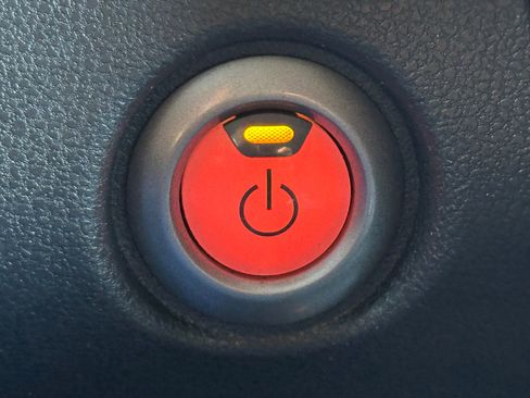 Used 2016 Nissan Leaf S w/ Charger Package image 33