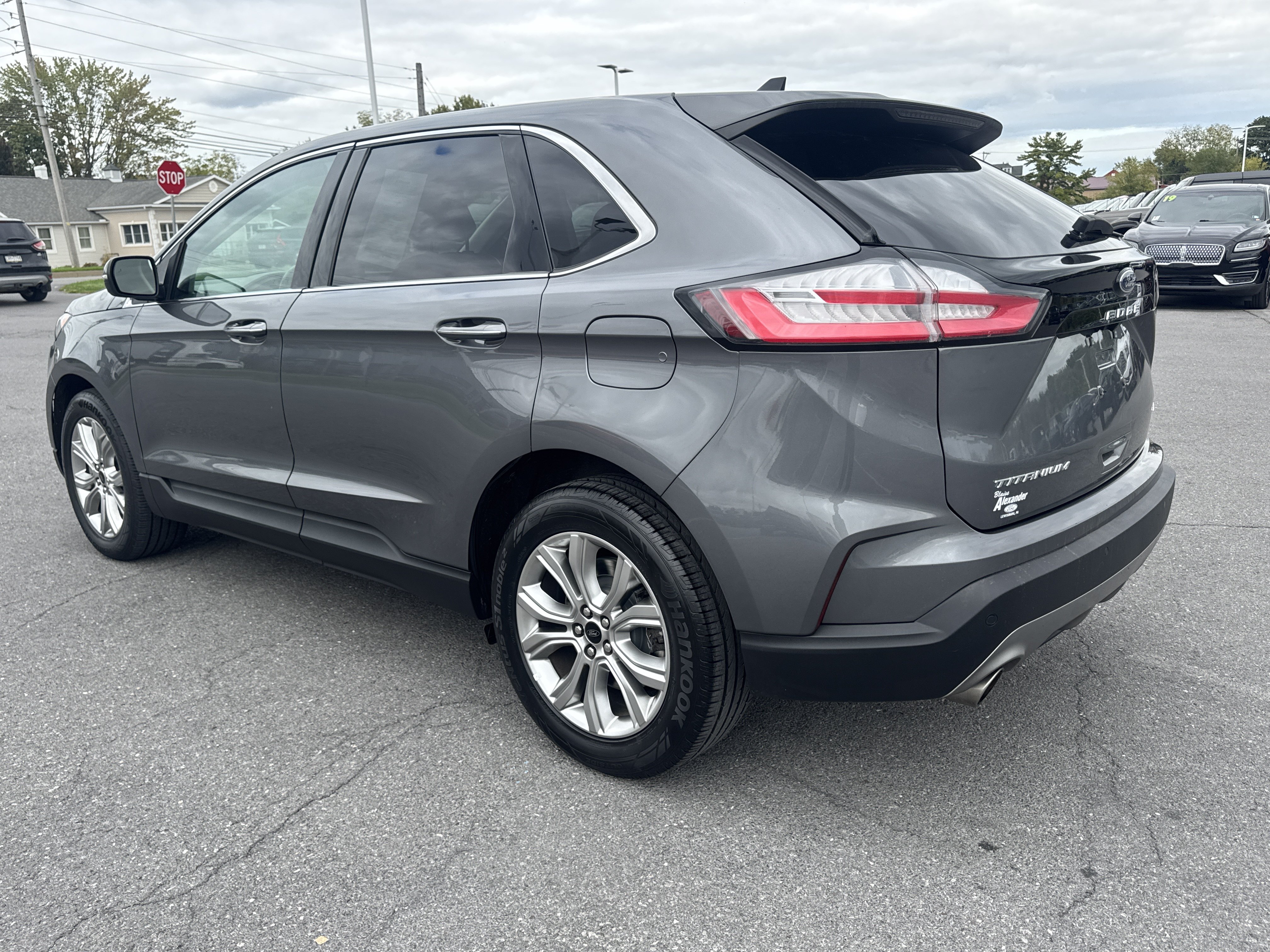 Used 2024 Ford Edge Titanium AWD/4WD image 6