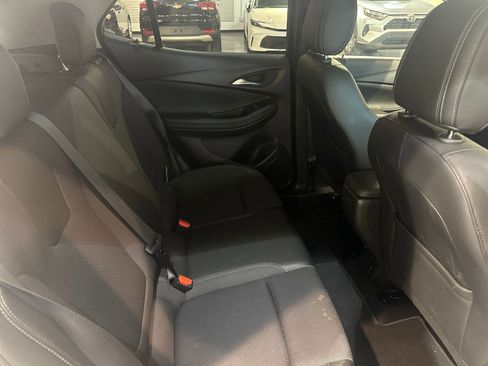 Used 2025 Buick Encore GX Preferred image 37