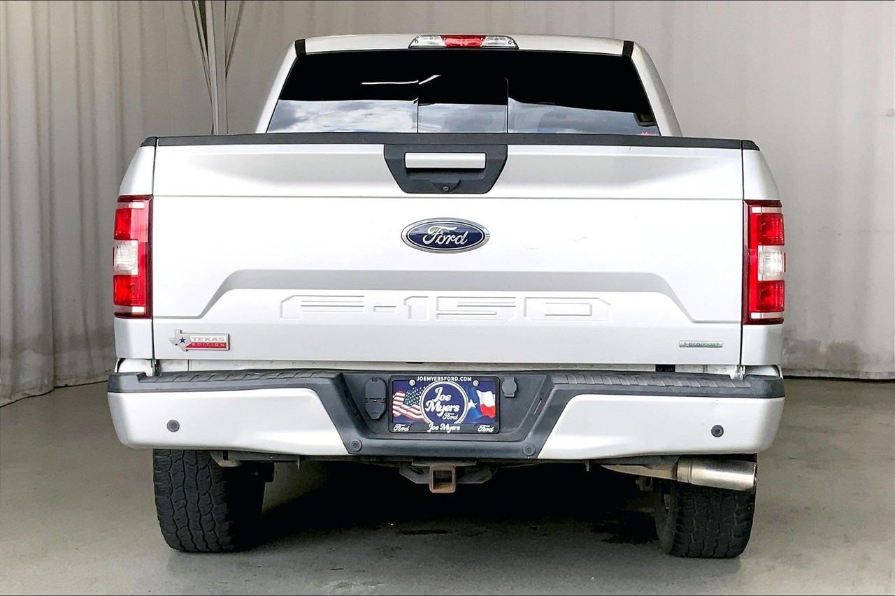 Used 2018 Ford F150 XLT w/ Equipment Group 302A Luxury AWD/4WD image 4